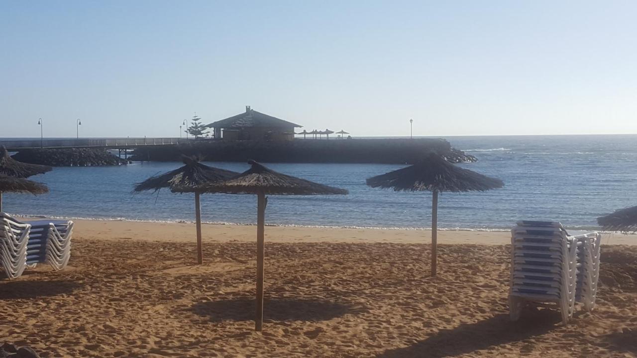 Beautiful, Spacious Villa, Heated Pool, Sleeps Eight, With Quality Furnishings Caleta de Fuste Exterior foto